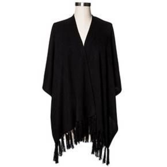 NEW Black Knit Fringe Hem Slouchy Poncho Shrug Sweater NWT Women's Bohemian Wrap - Picture 2 of 8